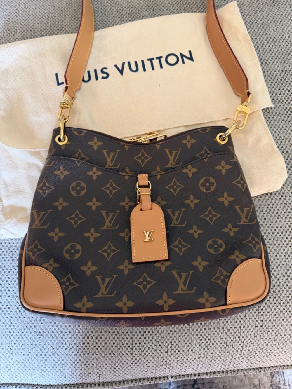 Louis Vuitton Odeon MM Monogram Crossbody – Excellent Condition – Authentic - Picture 2 of 11